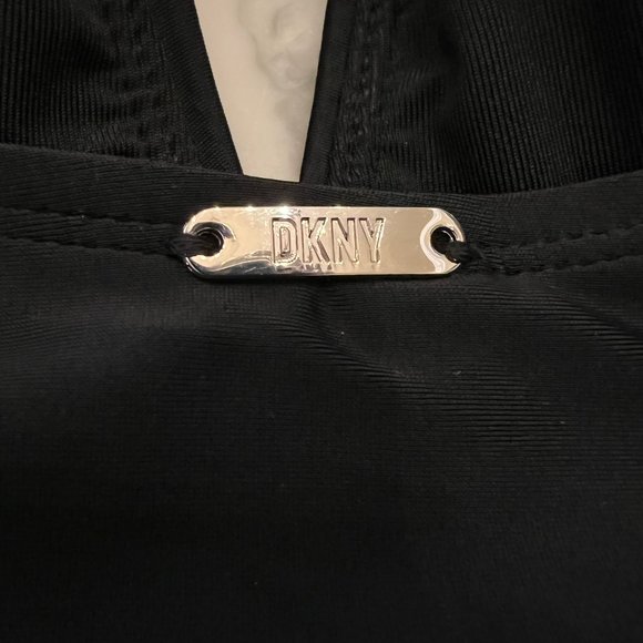 Always Classy! DKNY Black Ruched Halter Neck One-Piece Swim Suit Size XL - Picture 3 of 10